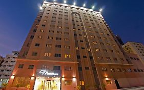 Monroe Hotel & Suites